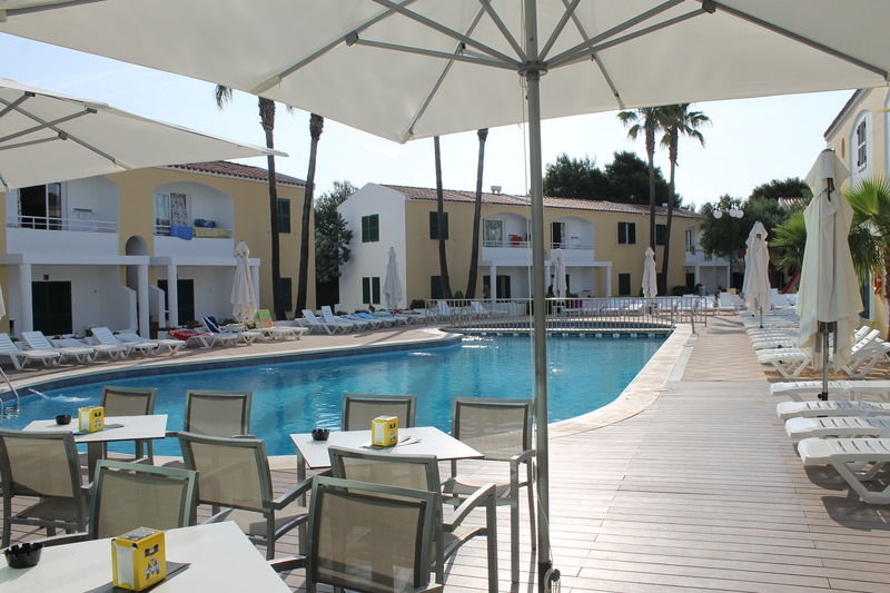Apartaments Cales De Ponent Ciutadella  Εξωτερικό φωτογραφία