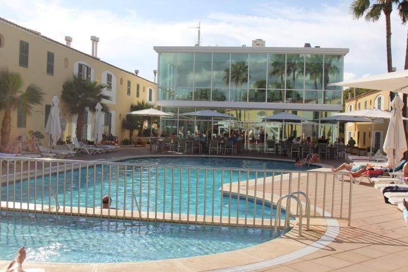 Apartaments Cales De Ponent Ciutadella  Εξωτερικό φωτογραφία